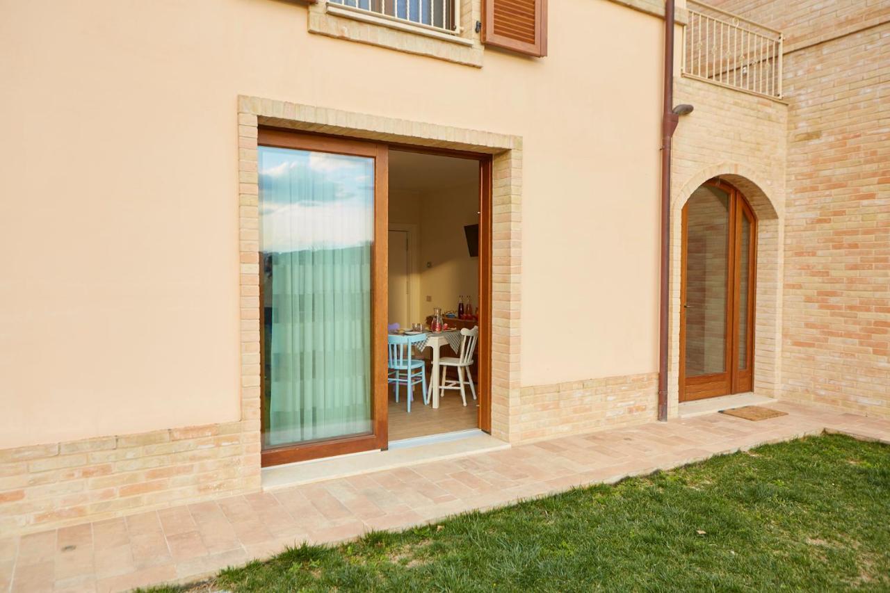 Agriturismo Nido Delle Rondini Macerata Luaran gambar