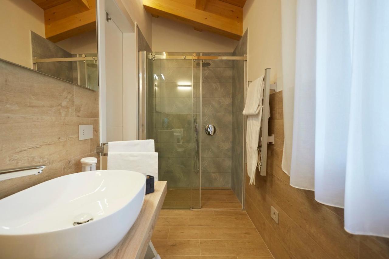 Agriturismo Nido Delle Rondini Macerata Luaran gambar