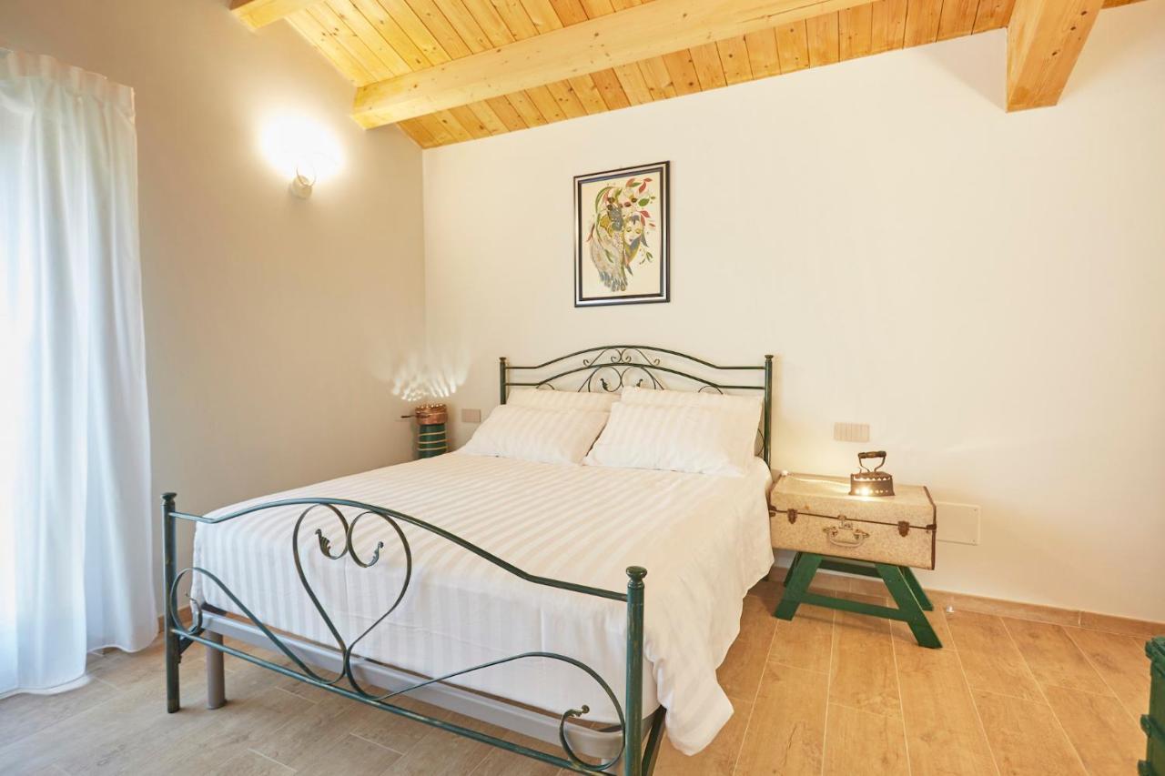 Agriturismo Nido Delle Rondini Macerata Luaran gambar