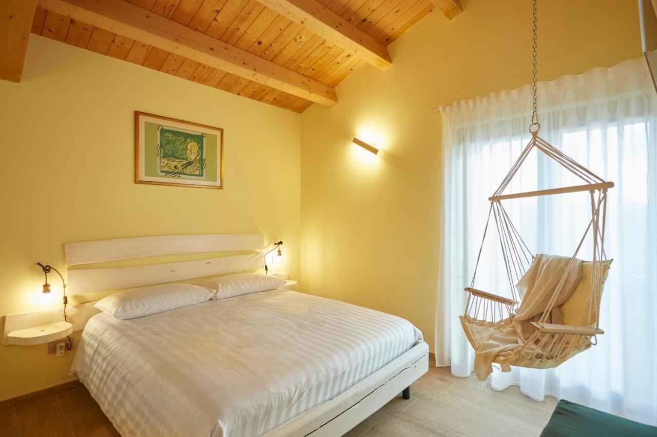 Agriturismo Nido Delle Rondini Macerata Luaran gambar