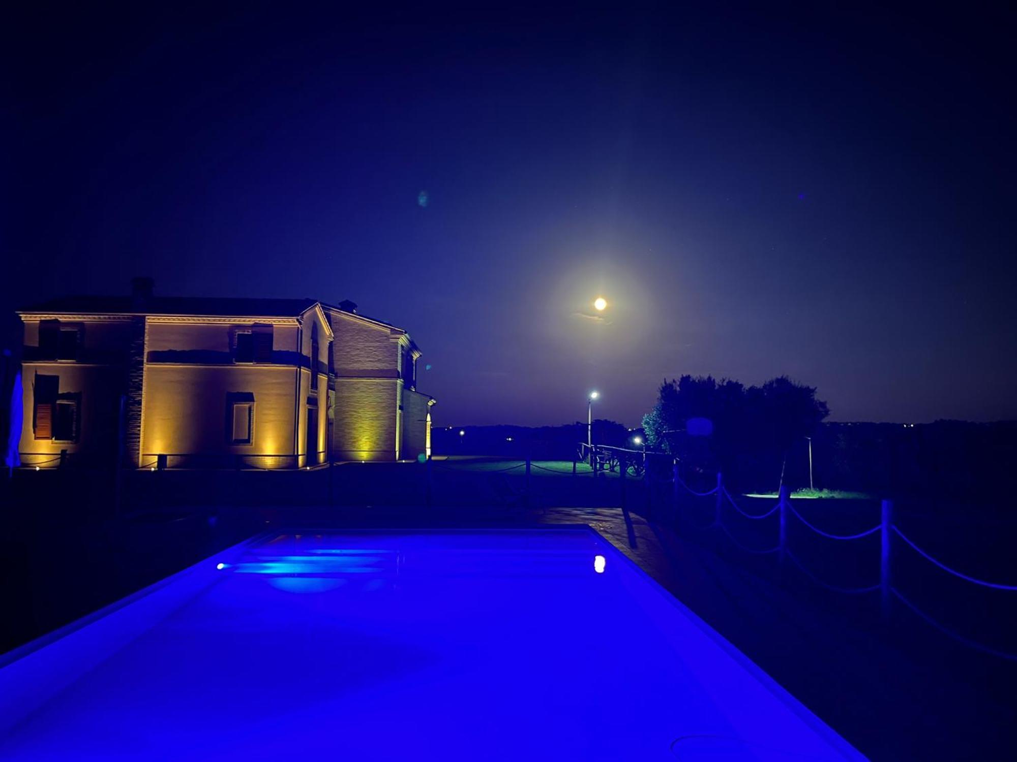 Agriturismo Nido Delle Rondini Macerata Luaran gambar